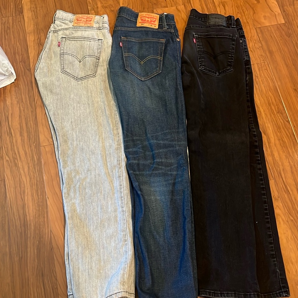 Levi’s 514 bundle of 3. Excellent used condition.